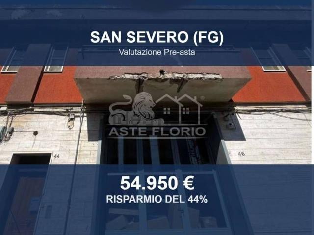 Case e ville in vendita di 154 m² in Via Piave, 44