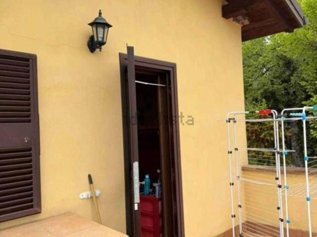 Case e ville in vendita di 154 m² in Viale della Repubblica, 3