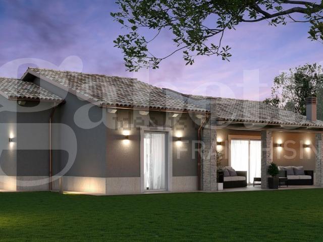 Case e ville in vendita di 154 m² in Strada San Giusta