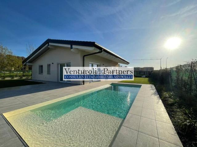Case e ville in vendita di 155 m² in Via San Carlo B