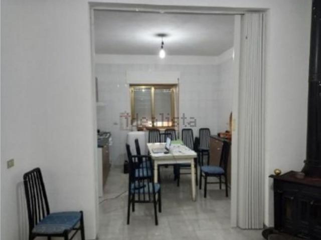 Case e ville in vendita di 155 m² in Corso Umberto I