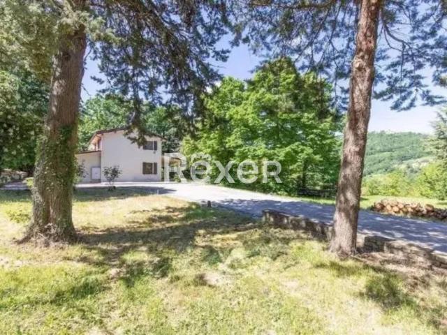 Case e ville in vendita di 155 m² in Località Ca&apos  Fadino