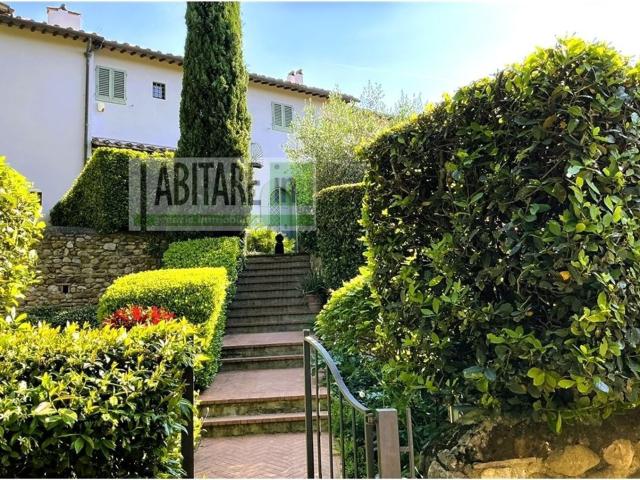Case e ville in vendita di 155 m² in Strada Provinciale 92 Grevigiana per Mercatale