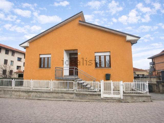 Case e ville in vendita di 156 m² in Via Aie