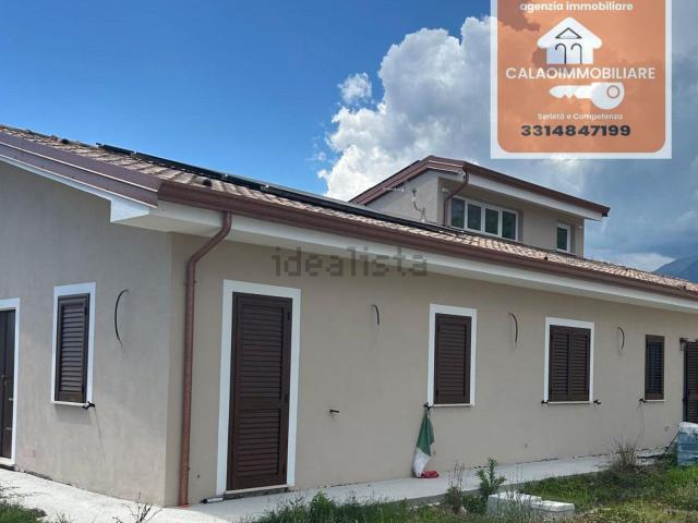 Case e ville in vendita di 156 m²
