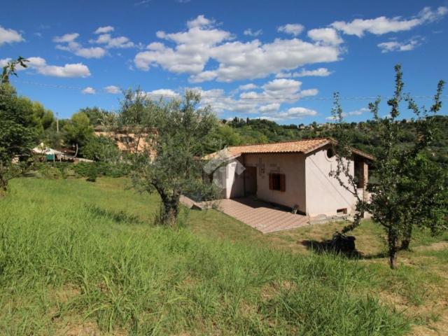 Case e ville in vendita di 156 m² in Via Campore, 41
