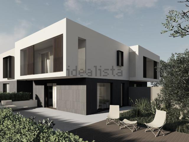 Case e ville in vendita di 156 m² in Via Alessandro Manzoni