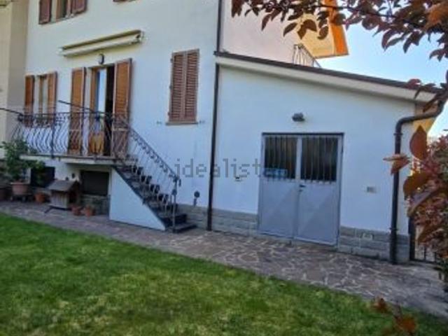 Case e ville in vendita di 157 m²