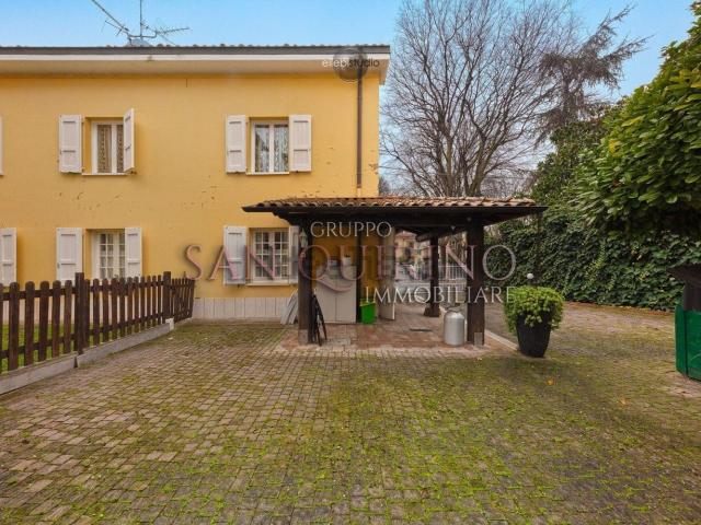 Case e ville in vendita di 157 m²