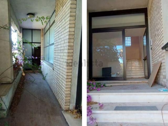 Case e ville in vendita di 158 m² in Via Roma