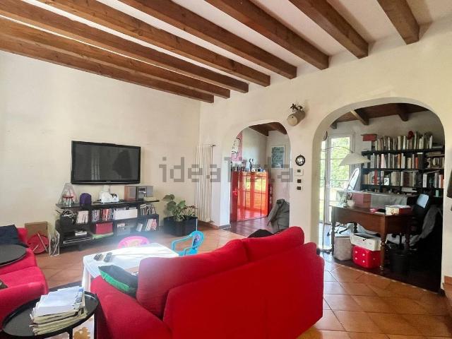 Case e ville in vendita di 158 m² in Via Ringhiera, 2