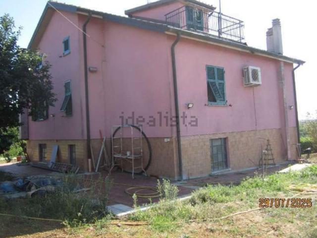 Case e ville in vendita di 158 m² in Frazione Marianna, 6