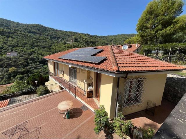Case e ville in vendita di 159 m²