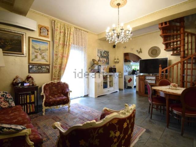 Case e ville in vendita di 159 m² in Via San Rocco