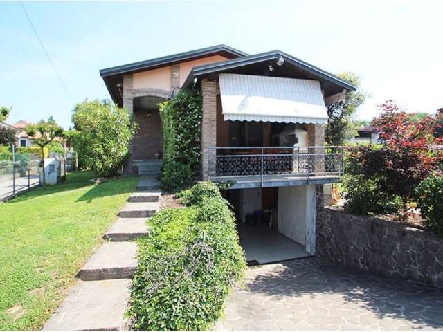 Case e ville in vendita di 159 m² in Via Paolo Schiavo, 49
