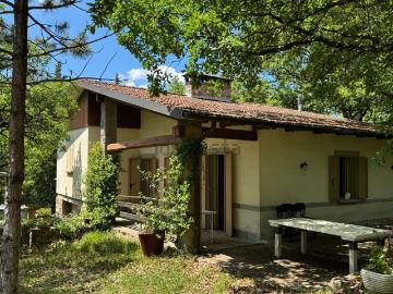 Case e ville in vendita di 159 m² in Via Pradella, 5
