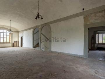 Case e ville in vendita di 1600 m² in Via Torricella