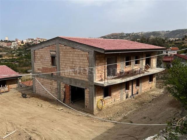 Case e ville in vendita di 160 m²