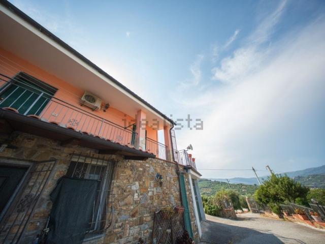 Case e ville in vendita di 160 m²