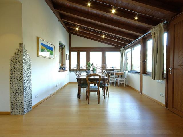 Case e ville in vendita di 160 m²