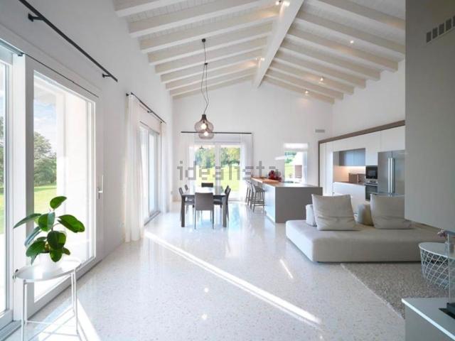 Case e ville in vendita di 160 m²