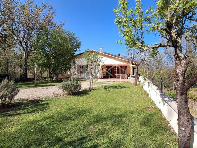 Case e ville in vendita di 160 m²