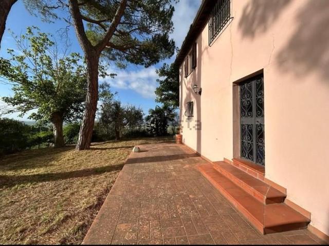 Case e ville in vendita di 160 m²