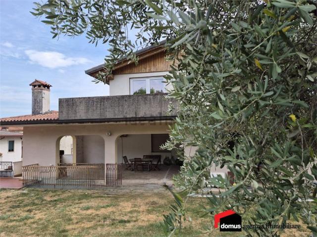 Case e ville in vendita di 160 m²