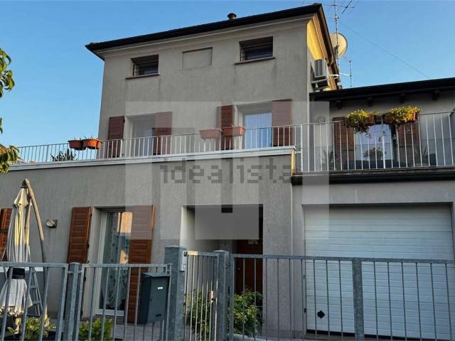 Case e ville in vendita di 160 m²