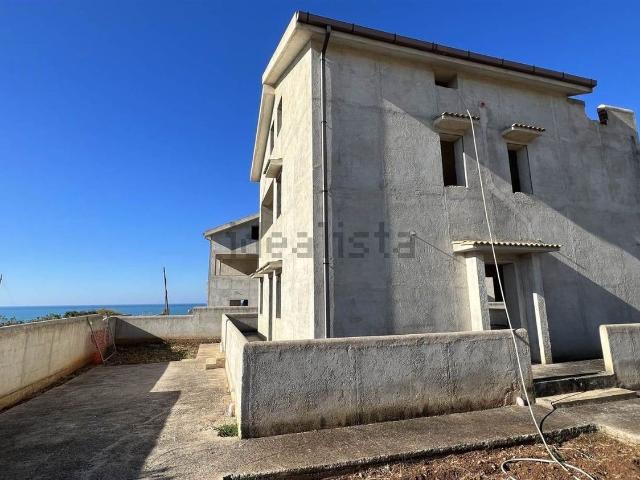 Case e ville in vendita di 160 m²