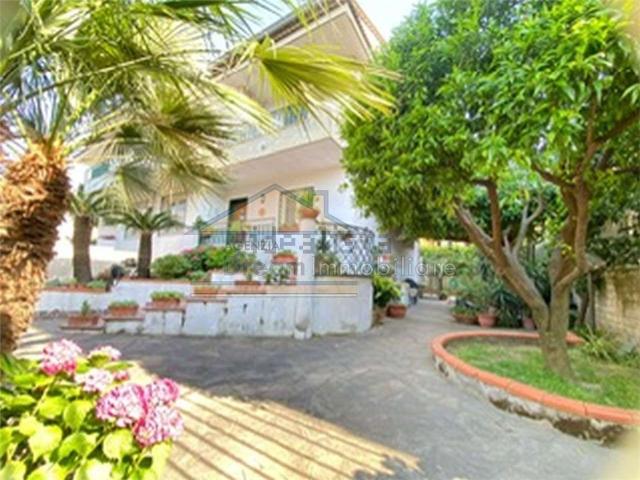 Case e ville in vendita di 160 m²