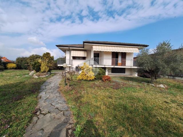 Case e ville in vendita di 160 m² in Via Contessa Matilde Bocca, 11