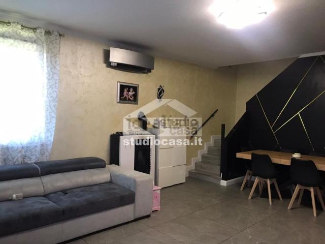 Case e ville in vendita di 160 m² in Via Antonio Vivaldi, 1