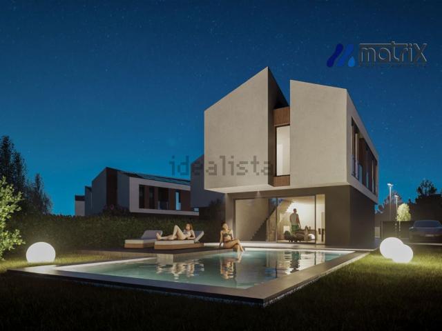 Case e ville in vendita di 160 m² in Via Pasteur