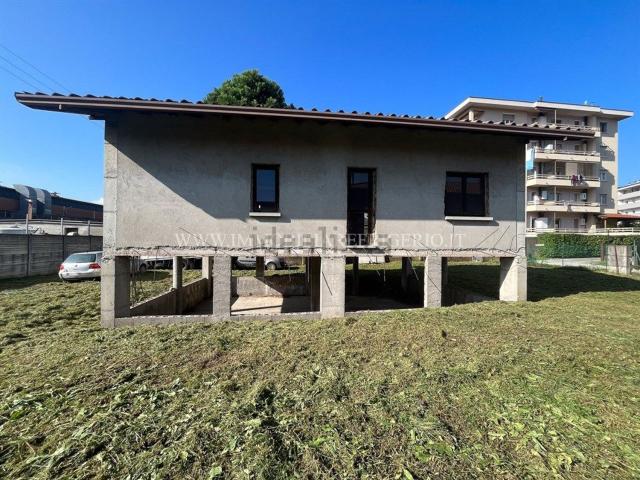 Case e ville in vendita di 160 m² in Via Giuseppe Mazzini, 41