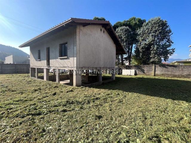Case e ville in vendita di 160 m² in Via Giuseppe Mazzini, 41