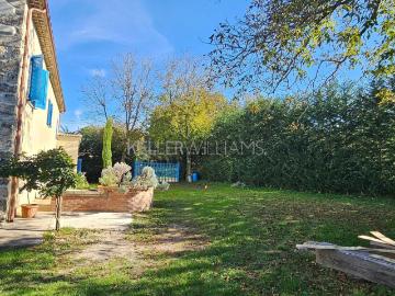 Case e ville in vendita di 160 m² in Via La Quercia, 69