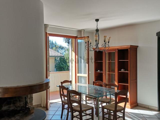 Case e ville in vendita di 160 m² in Via Monte Morello