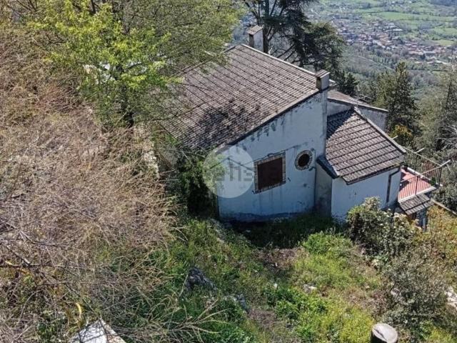 Case e ville in vendita di 160 m² in Via Monte Scalambra, 9