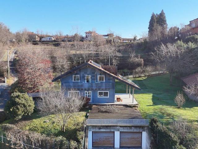Case e ville in vendita di 160 m² in Via Morande, 10