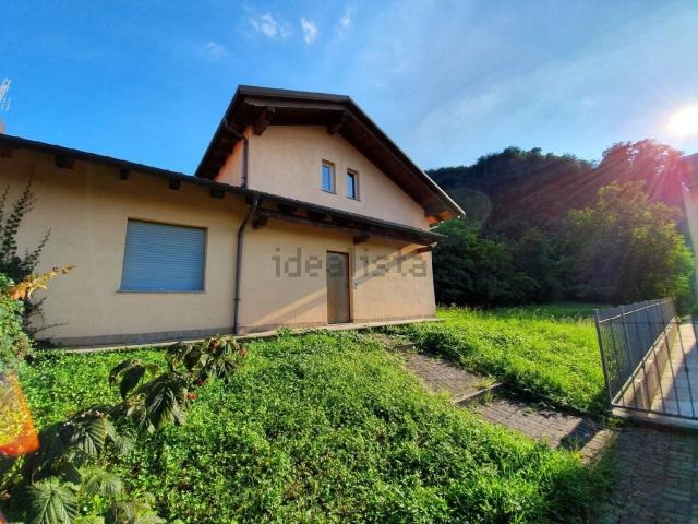 Case e ville in vendita di 160 m² in Via Sant&apos Antonio, 12