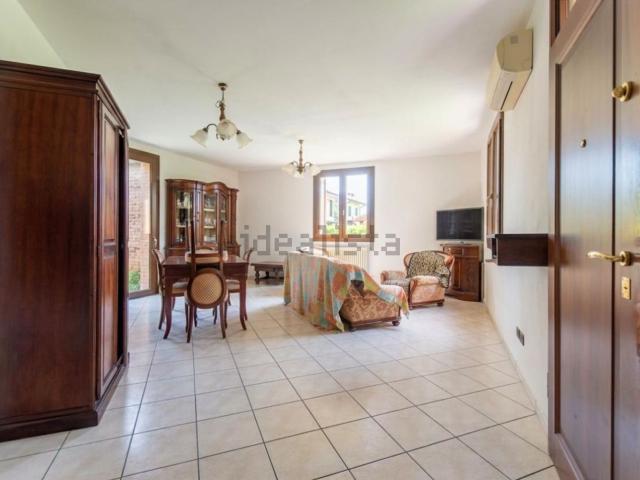 Case e ville in vendita di 160 m² in Via Pontegradella