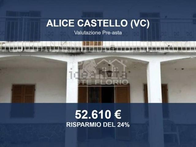 Case e ville in vendita di 160 m² in Via Roma, 54