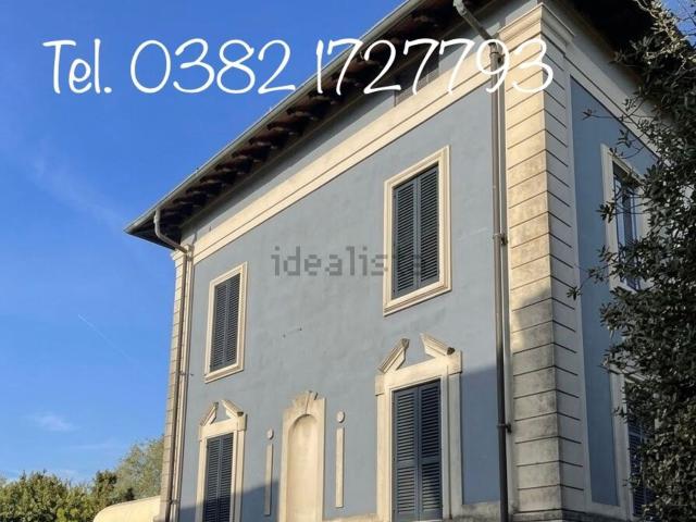 Case e ville in vendita di 160 m² in Via Roma, 60