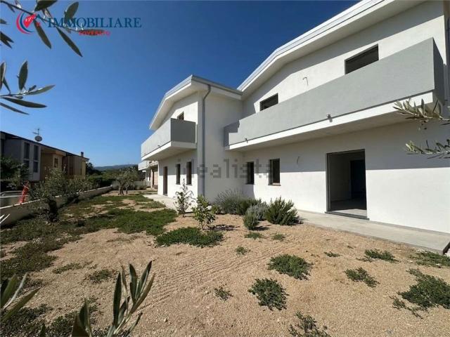 Case e ville in vendita di 160 m² in Via Tevere