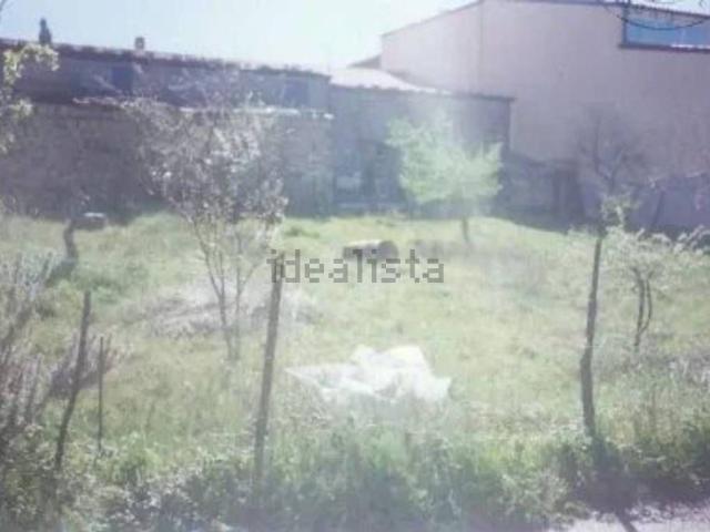 Case e ville in vendita di 160 m² in Via Umberto I