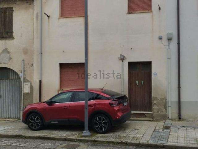 Case e ville in vendita di 160 m² in Via Vittorio Emanuele