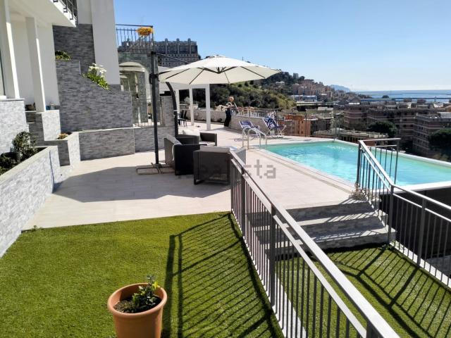Case e ville in vendita di 160 m² in Via Villini Ambrogio Negrone