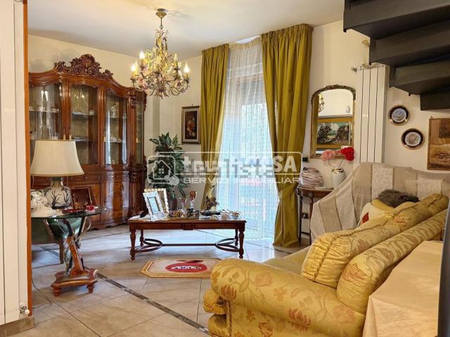 Case e ville in vendita di 160 m² in Viale della Libertà