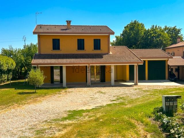 Case e ville in vendita di 160 m² in Località San Giovanni